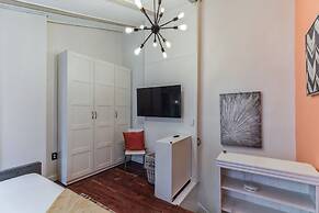 228 Catherine Street