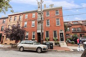 228 Catherine Street