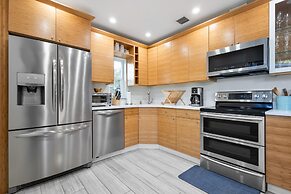 Casa Limon - Saltwater Pool and 10 min to Beach