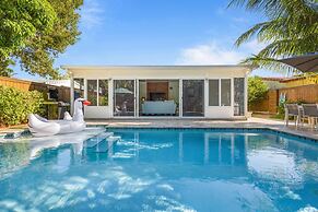 Casa Limon - Saltwater Pool and 10 min to Beach