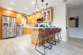 Casa Limon - Saltwater Pool and 10 min to Beach