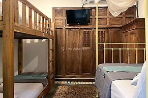 TwoSpaces Living at Kayu Beach Villa