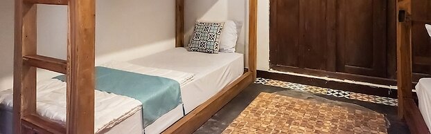 TwoSpaces Living at Kayu Beach Villa