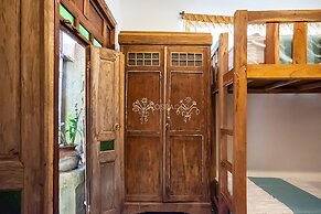 TwoSpaces Living at Kayu Beach Villa