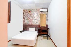 OYO Life 90388 De'leota