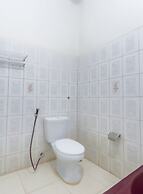 OYO Life 3055 Rumah Enin