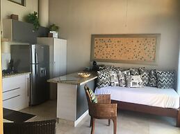 Los Tules Ocean Front Resort