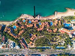 Los Tules Ocean Front Resort