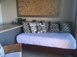 Los Tules Ocean Front Resort