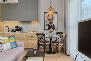 Plac Wolności 6 by Renters