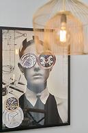 Plac Wolności 6 by Renters