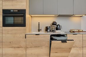 Plac Wolności 6 by Renters