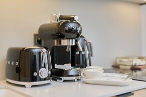 Plac Wolności 6 by Renters