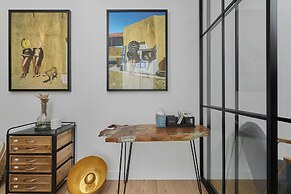 Plac Wolności 6 by Renters