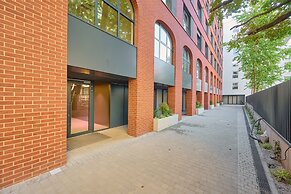 Plac Wolności 6 by Renters