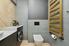 Plac Wolności 6 by Renters