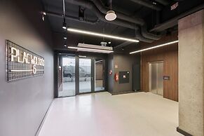 Plac Wolności 6 by Renters