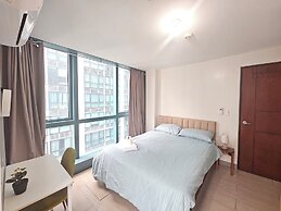 One Uptown Residence