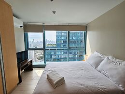 One Uptown Residence