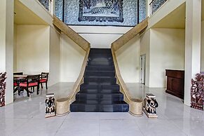 OYO 91739 Ayu Bypass MansionNearBundaran Gerung