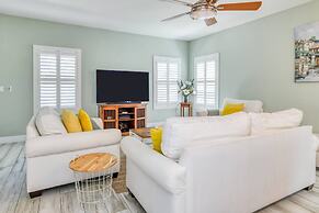 Bougainvillea Beach Bungalow