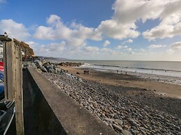 Cwtch Apartment - Pen Coed