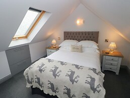 Cwtch Apartment - Pen Coed