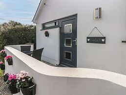 Cwtch Apartment - Pen Coed