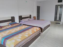 Goroomgo Padoshi Puri