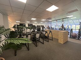 Holbrook Manor & Spa.