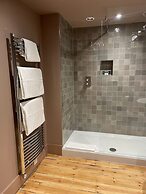 Holbrook Manor & Spa.