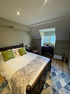 Holbrook Manor & Spa.