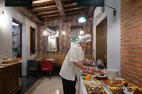 Passpartout Boutique Palace