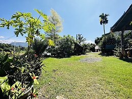 Kingkham Riverside Hotel