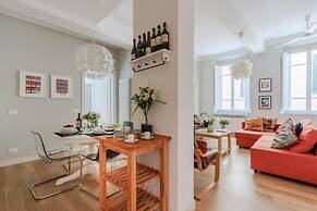 Miss Penny in Lucca With 2 Bedrooms and 1 Bathrooms