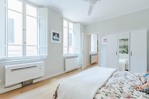Miss Penny in Lucca With 2 Bedrooms and 1 Bathrooms