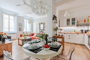 Miss Penny in Lucca With 2 Bedrooms and 1 Bathrooms