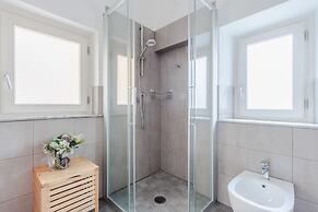 Miss Penny in Lucca With 2 Bedrooms and 1 Bathrooms