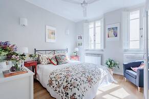 Miss Penny in Lucca With 2 Bedrooms and 1 Bathrooms