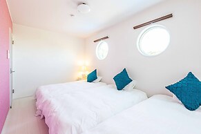 Nanki shirahama Venus