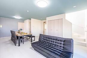 Nanki shirahama Venus