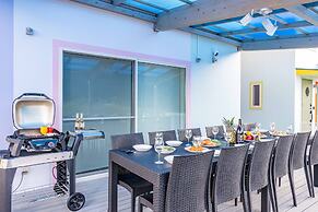 Nanki shirahama Venus