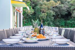 Nanki shirahama Venus