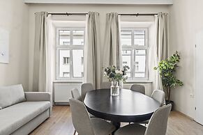 Stylish Apartments near AKH