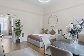 Stylish Apartments near AKH