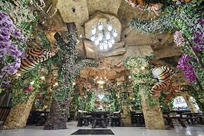 Tiger Complex Hotel