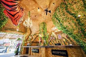 Tiger Complex Hotel