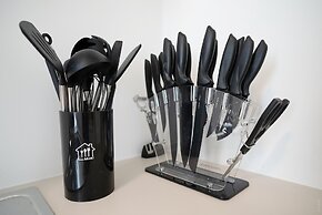 City Apartment - 5 min to Metro