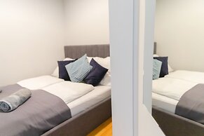 Designer Apartments - Near Reumannplatz