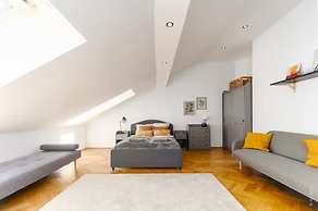 Designer Apartments - Near Reumannplatz